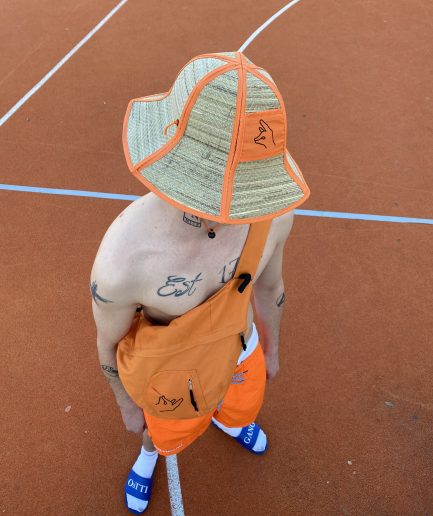 Oettigang shoulder bag